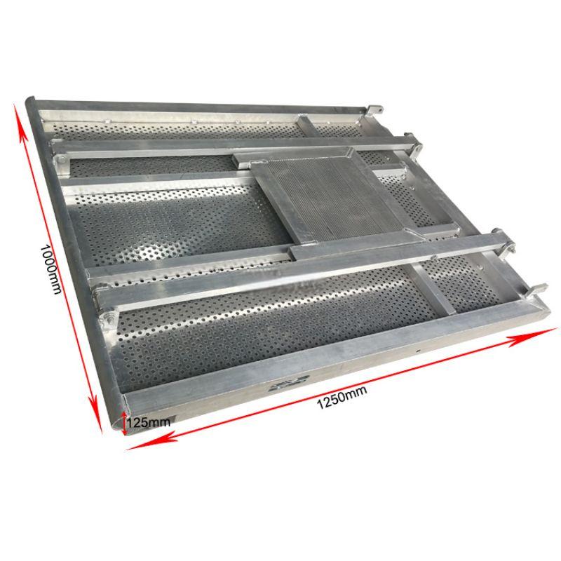 Aluminum Folding Barrier