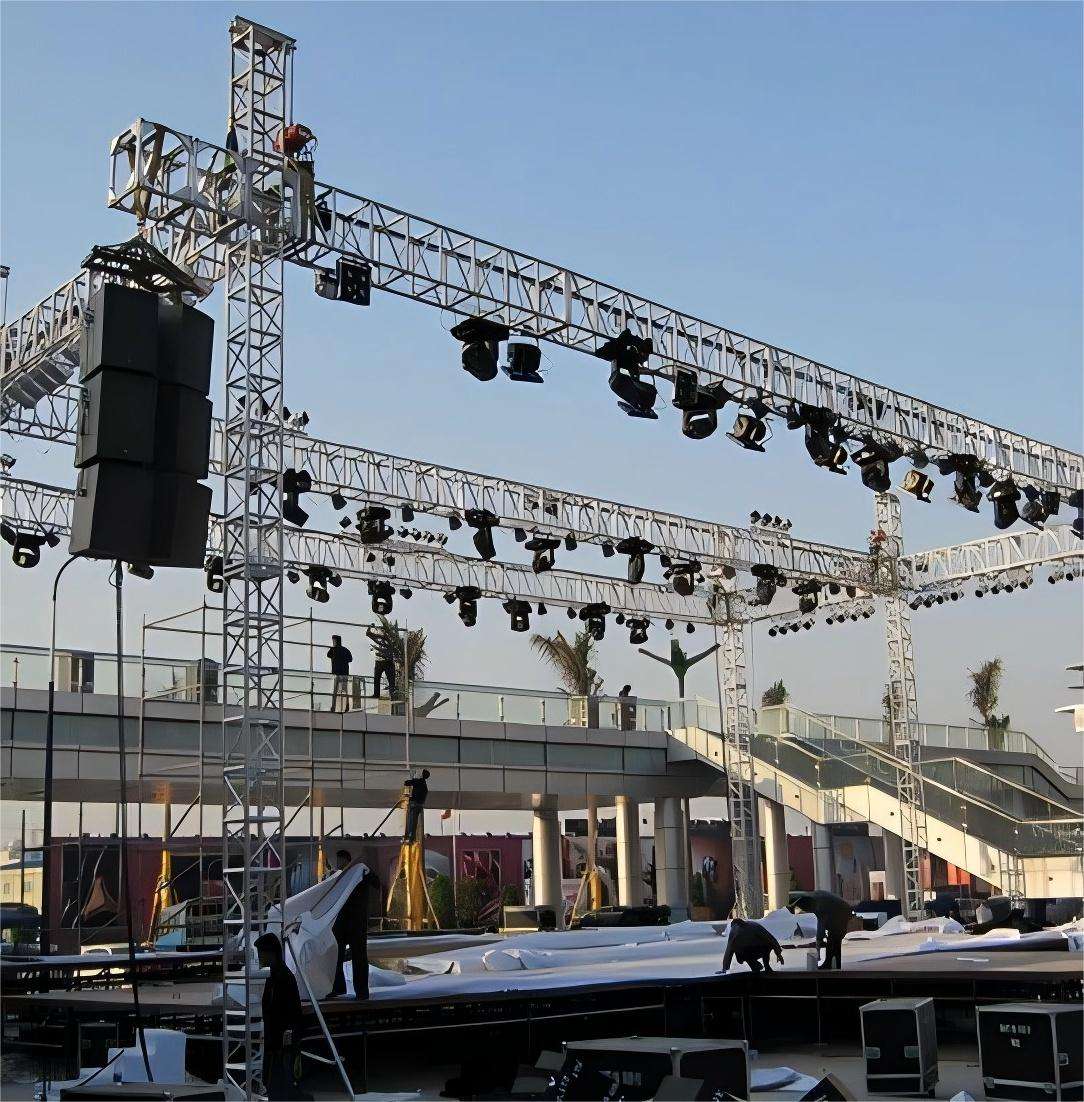 outdoor concert stage truss